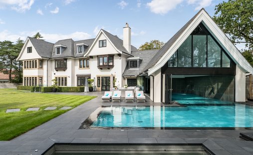 Haus in Alderley Edge, England 1