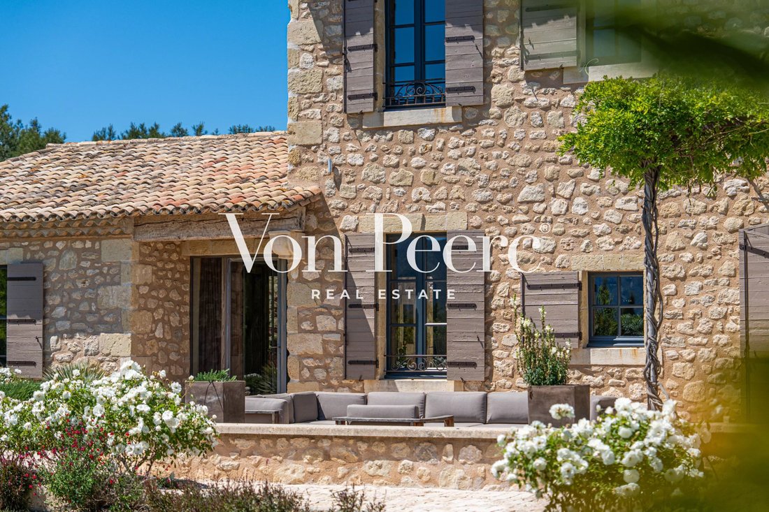 House in Saint-Rémy-de-Provence, Provence-Alpes-Côte d'Azur, France 5 - 18549475