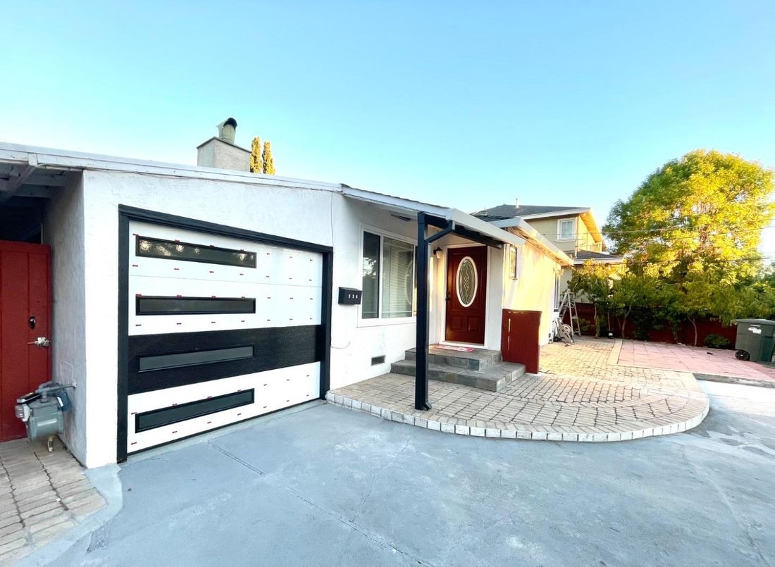 House in Redwood City, California, United States 1 - 18551689