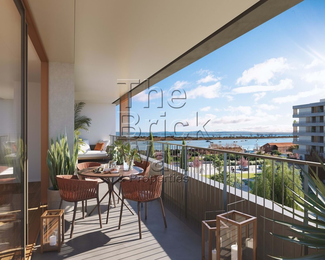 Apartment in Povoa de Santa Iria e Forte da Casa, Lisbon, Portugal 1 - 18120964