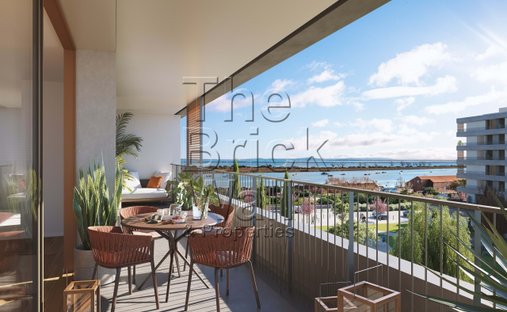 Apartment in Povoa de Santa Iria e Forte da Casa, Lisbon, Portugal 1