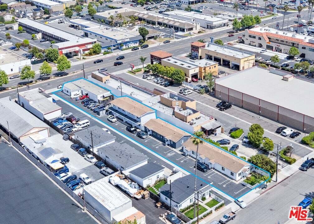 Costa Mesa, California, United States 2 - 18551031