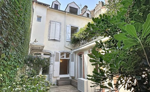 House in Centre-Marcadieu-Marne, Tarbes, France 1