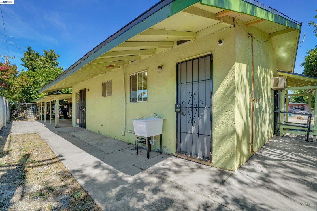 Stockton, California, United States 3 - 18550454