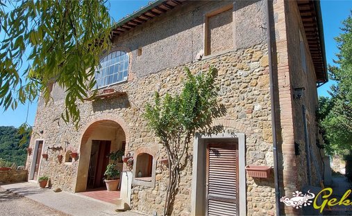 Farm Ranch in San Gimignano, Tuscany, Italy 1