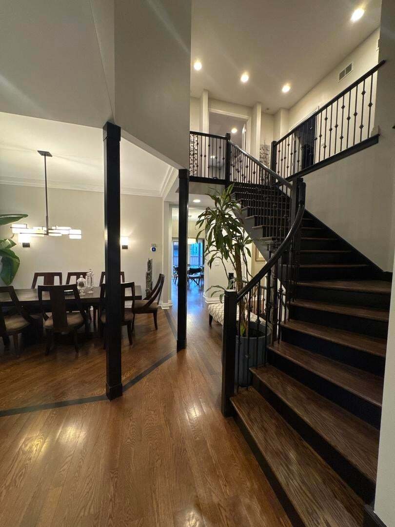 House in Elmhurst, Illinois, United States 5 - 18344059