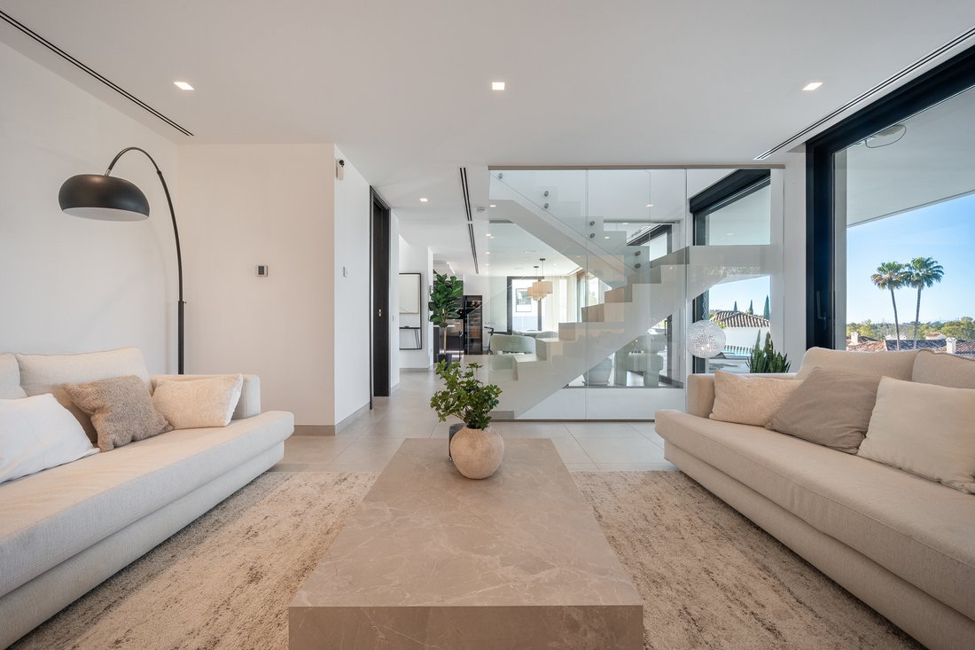 Villa in Nueva Andalucia, Marbella, Spain 4 - 18549205