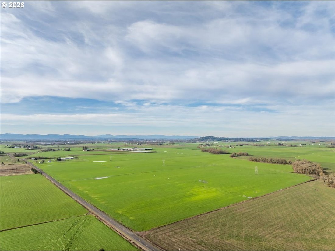 Azienda agricola a Albany, Oregon, Stati Uniti 2 - 18552262