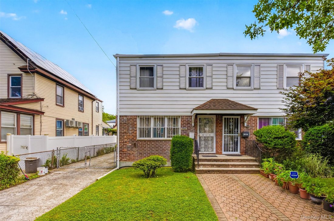 House in New York, New York, United States 1 - 18551162