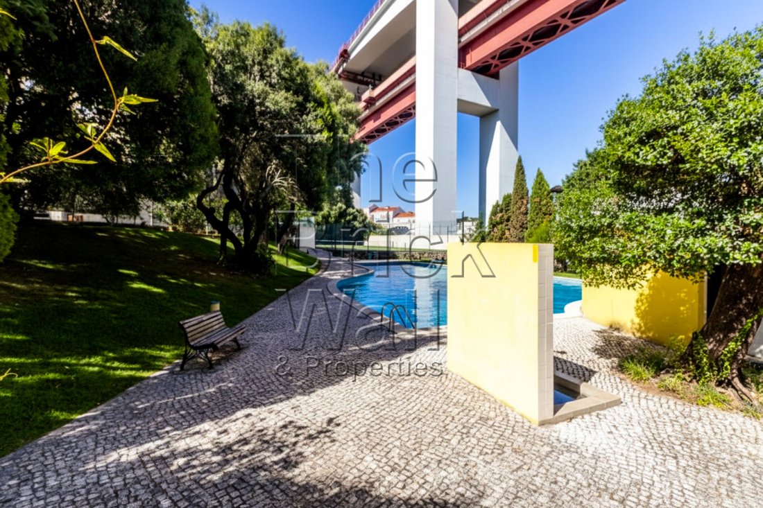 Apartment in Alcantara, Lisbon, Portugal 1 - 18454281