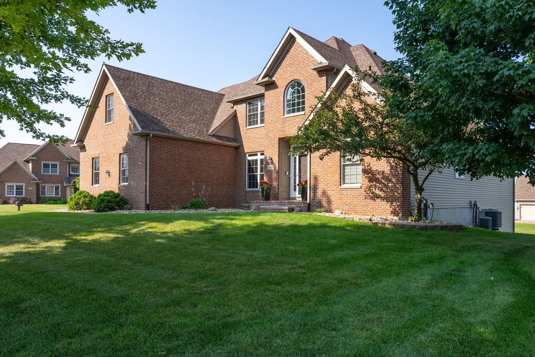 House in Davenport, Iowa, United States 2 - 18491039
