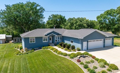 House in Dante, South Dakota, United States 1
