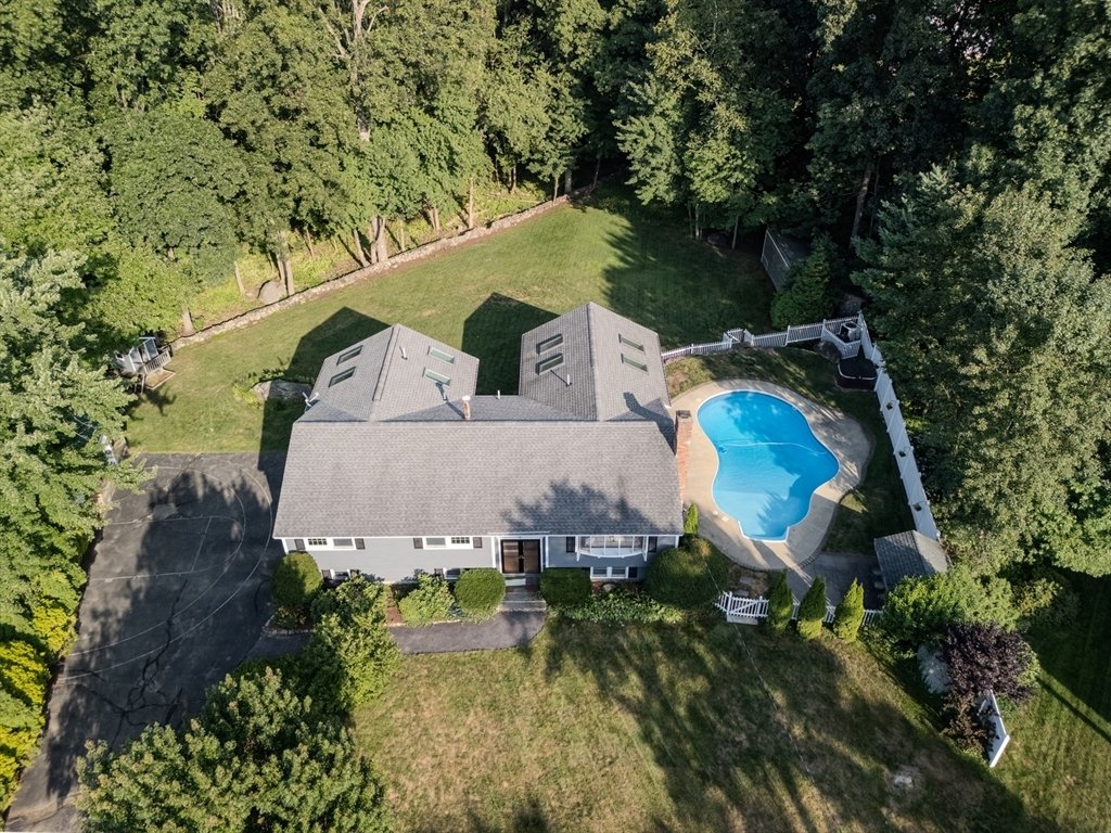 House in North Andover, Massachusetts, United States 1 - 18554012