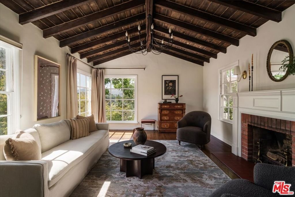 House in Los Angeles, California, United States 1 - 18551065