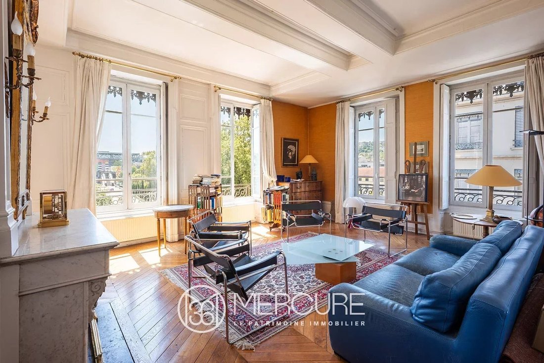 Apartment in Perralière, Lyon, Auvergne-Rhône-Alpes 1 - 18549487