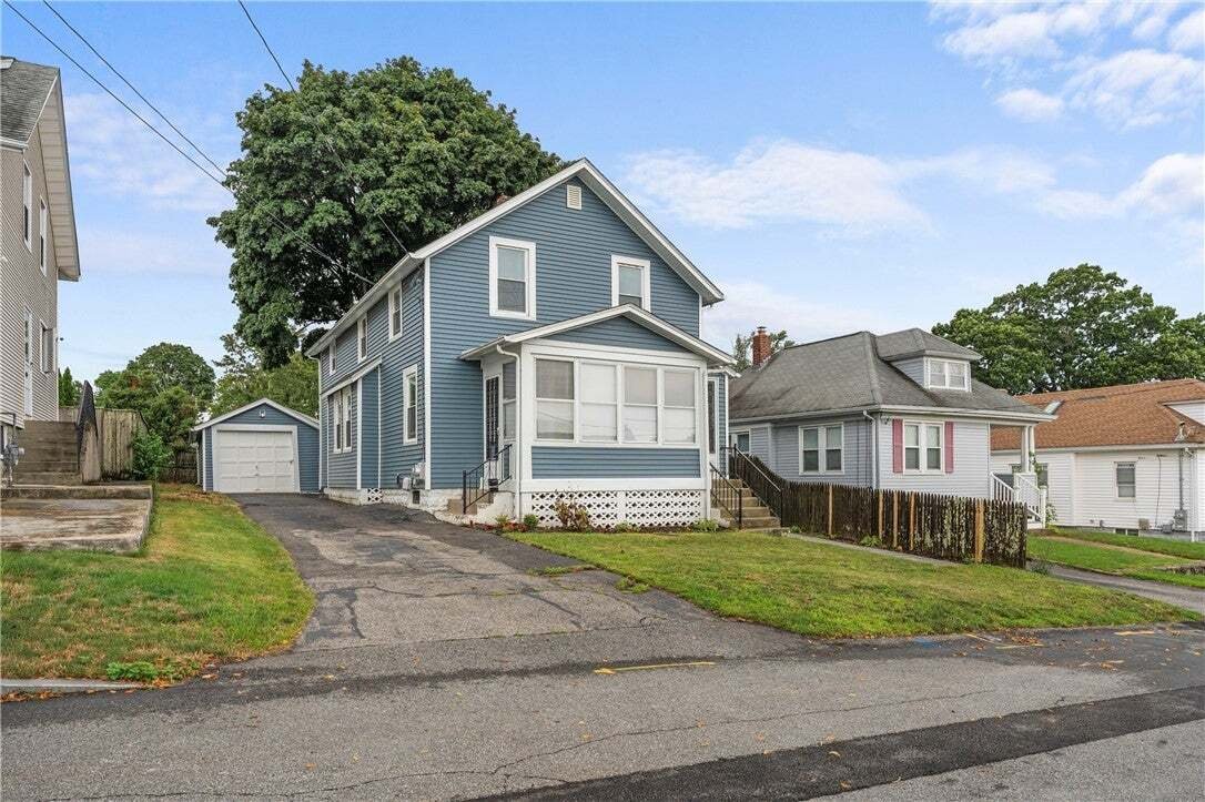 East Providence, Rhode Island, United States 2 - 18550993