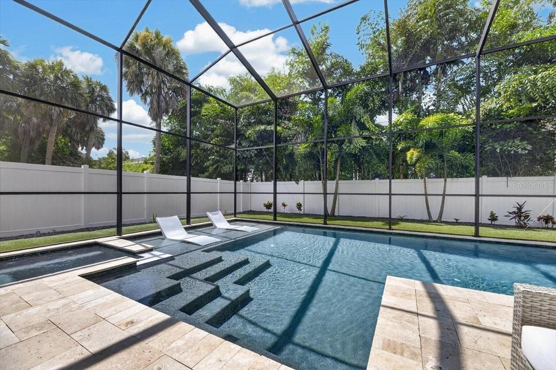 House in Tampa, Florida, United States 5 - 18552269