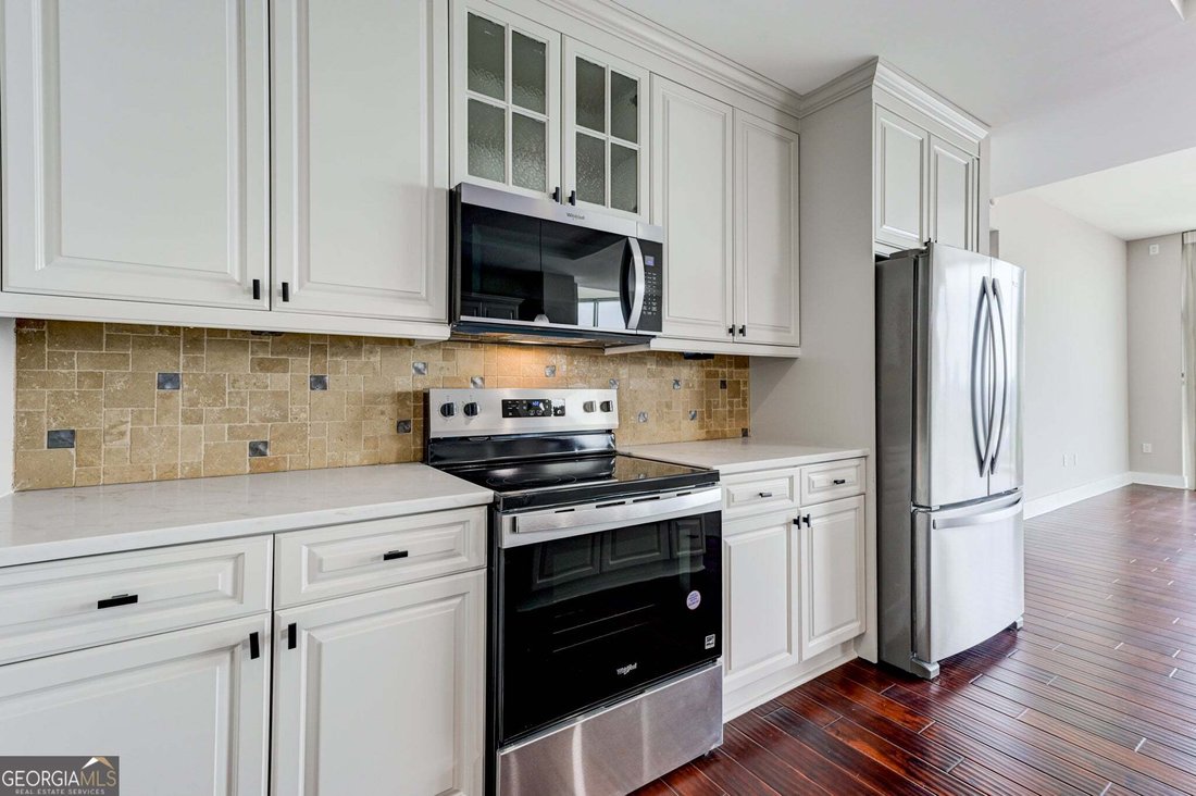 Condo in Dunwoody, Georgia, United States 5 - 18552450