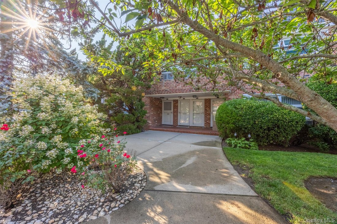 Condo in Long Beach, New York, United States 1 - 18550393