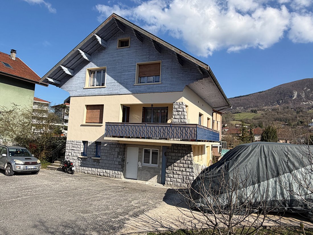 Villa in Seyssel, Auvergne-Rhône-Alpes, France 1 - 18550155