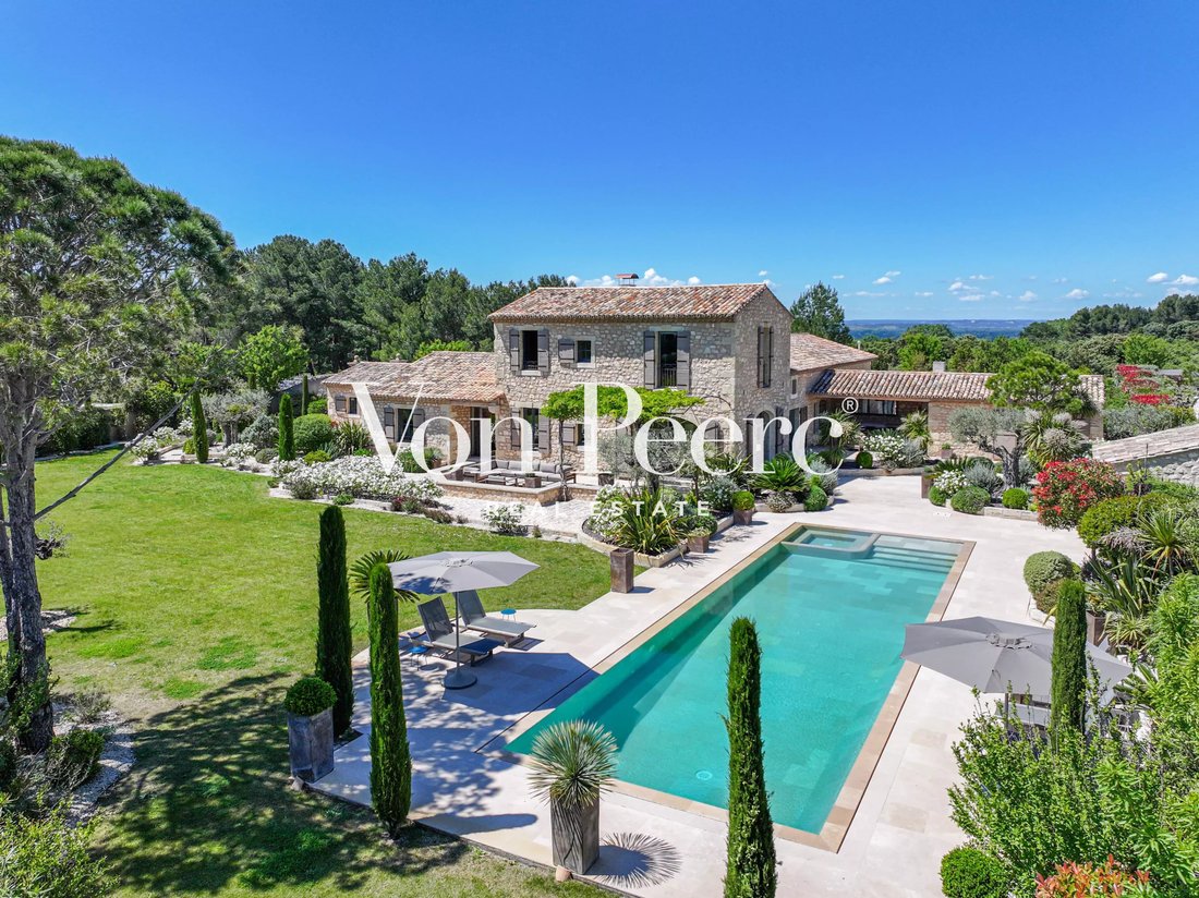 House in Saint-Rémy-de-Provence, Provence-Alpes-Côte d'Azur, France 4 - 18549475