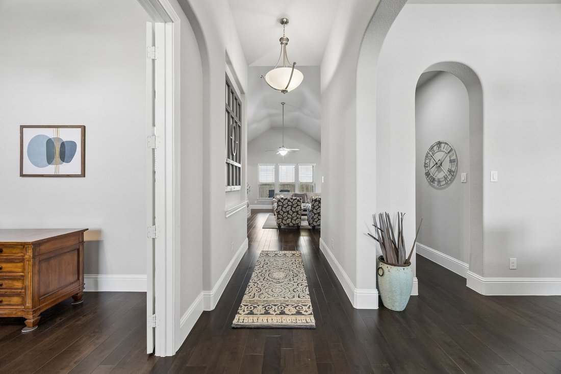 House in Frisco, Texas, United States 3 - 18552256
