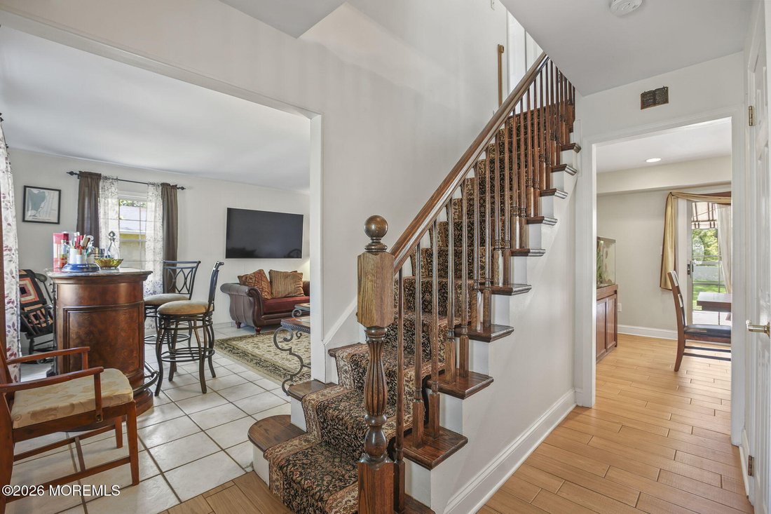 House in Manalapan Township, New Jersey, United States 5 - 18550385