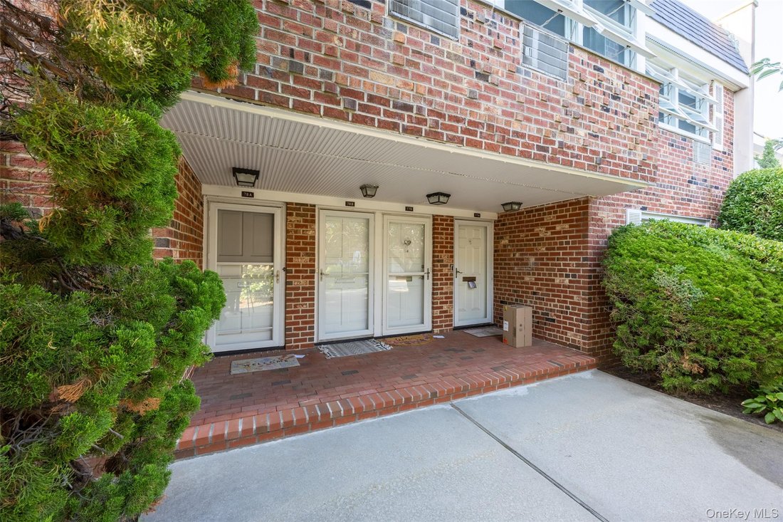 Condo in Long Beach, New York, United States 2 - 18550393