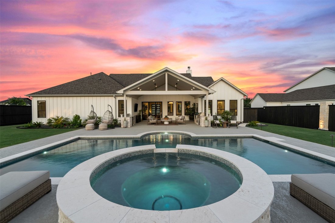 House in Liberty Hill, Texas, United States 2 - 18552360