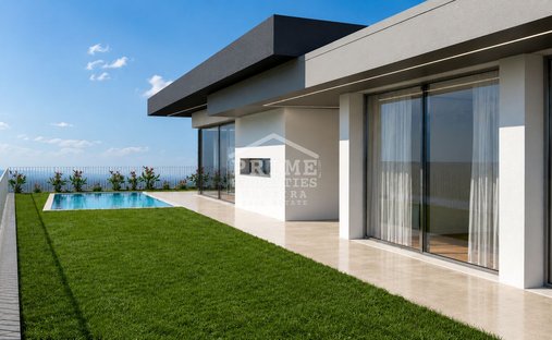 Villa in Calheta, Madeira, Portugal 1