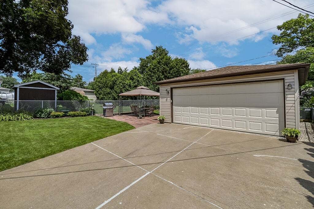 House in Lemont, Illinois, United States 4 - 18552657