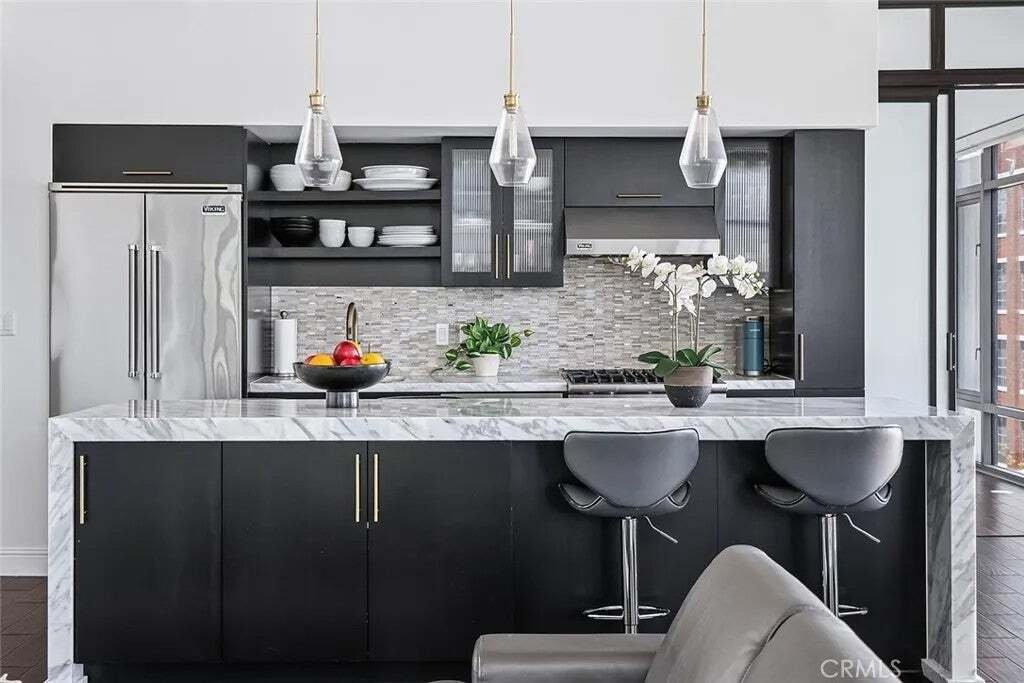 Condo in Los Angeles, California, United States 1 - 18548636