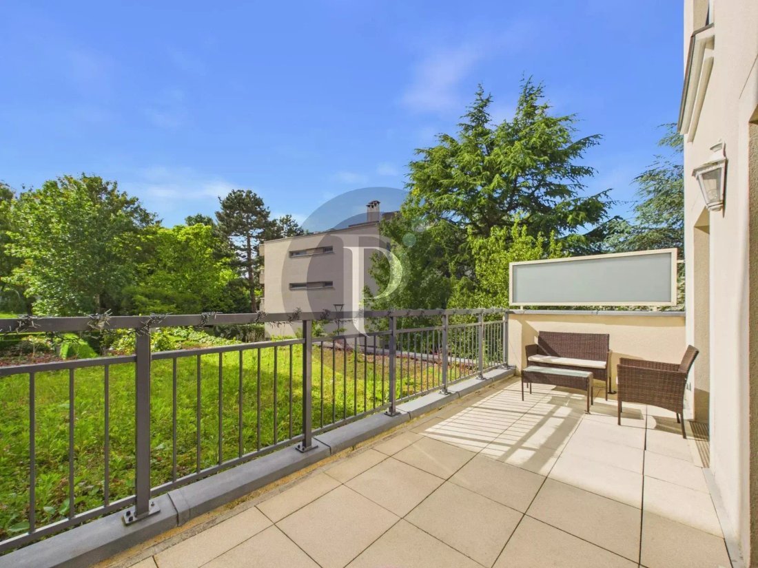 Apartment in Anatole France, Le Plessis-Robinson, France 1 - 18050114