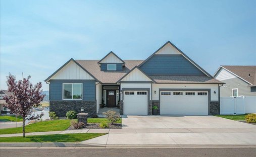 House in Greenacres, Washington, United States 1