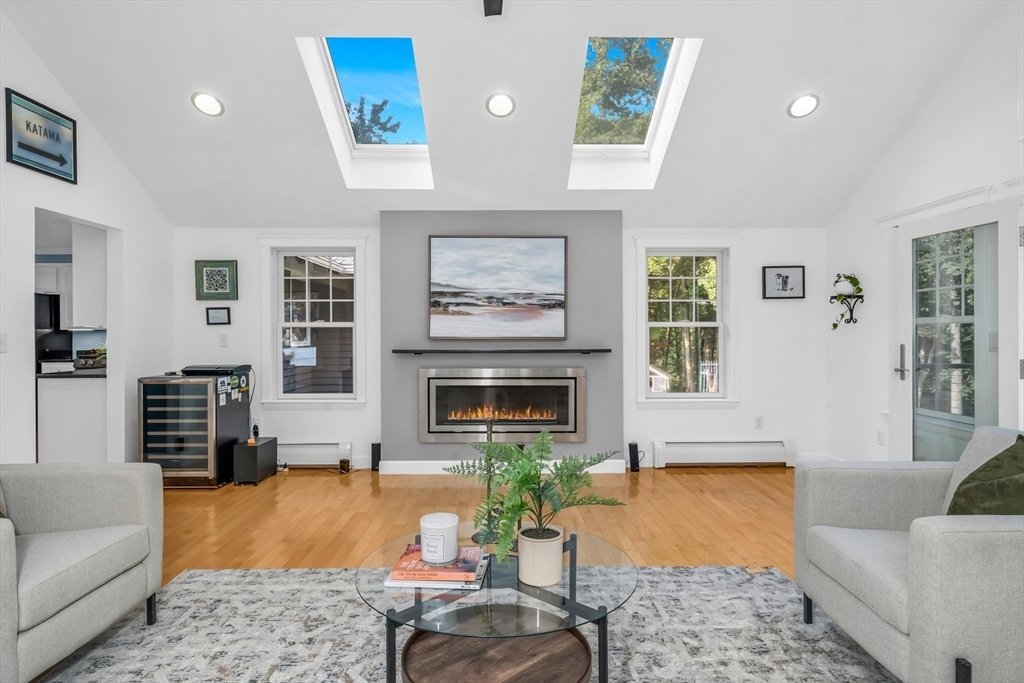 House in North Andover, Massachusetts, United States 4 - 18554012