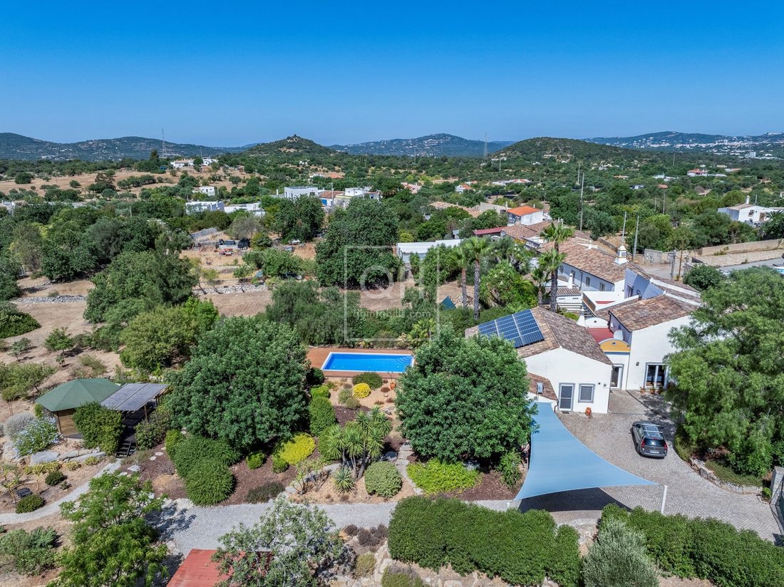 Villa in Sao Bras de Alportel, Algarve, Portugal 1 - 18553230