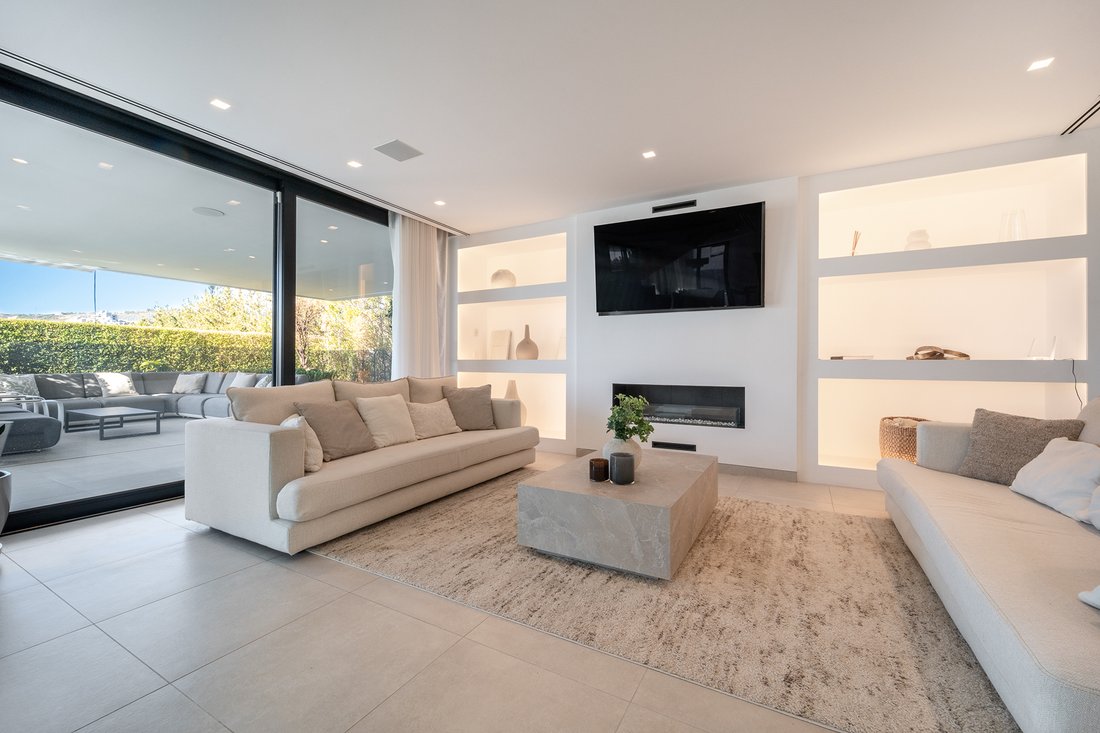 Villa in Nueva Andalucia, Marbella, Spain 3 - 18549205