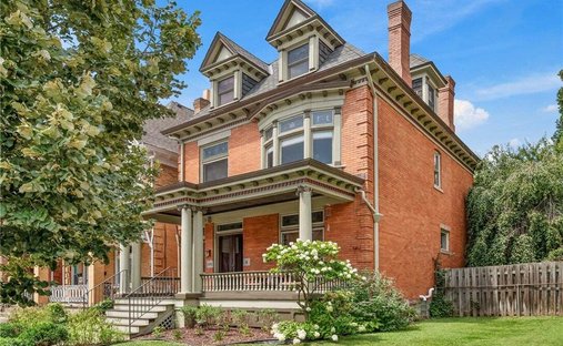 House in Pittsburgh, Pennsylvania, United States 1
