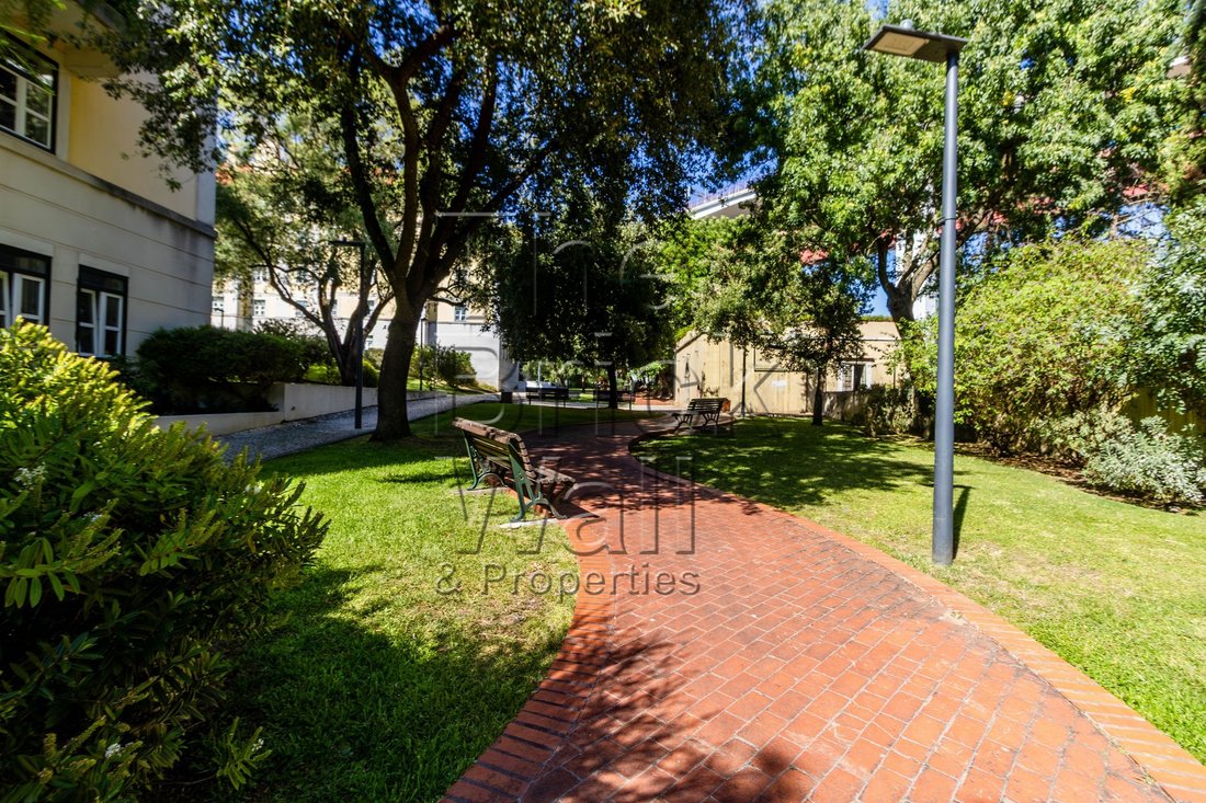 Apartment in Alcantara, Lisbon, Portugal 3 - 18454281