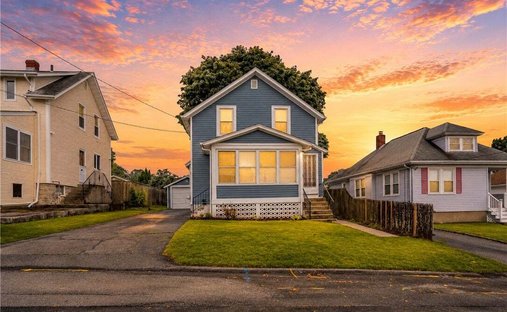 Apartment in East Providence, Rhode Island, United States 1