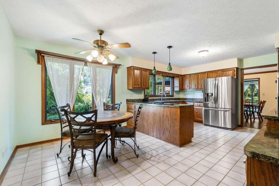 House in Joliet, Illinois, United States 4 - 18548746
