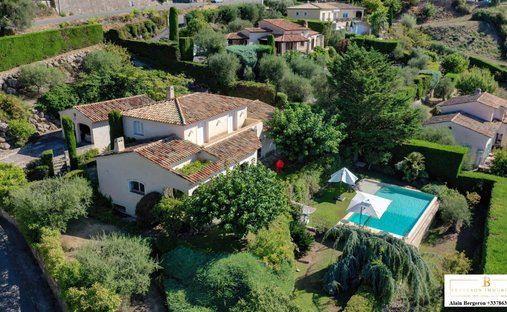 Villa in Cabris, Provence-Alpes-Côte d'Azur, France 1