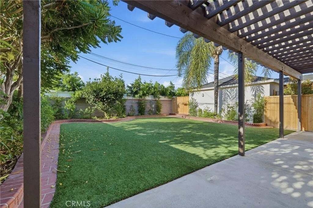 House in Signal Hill, California, United States 3 - 18497051