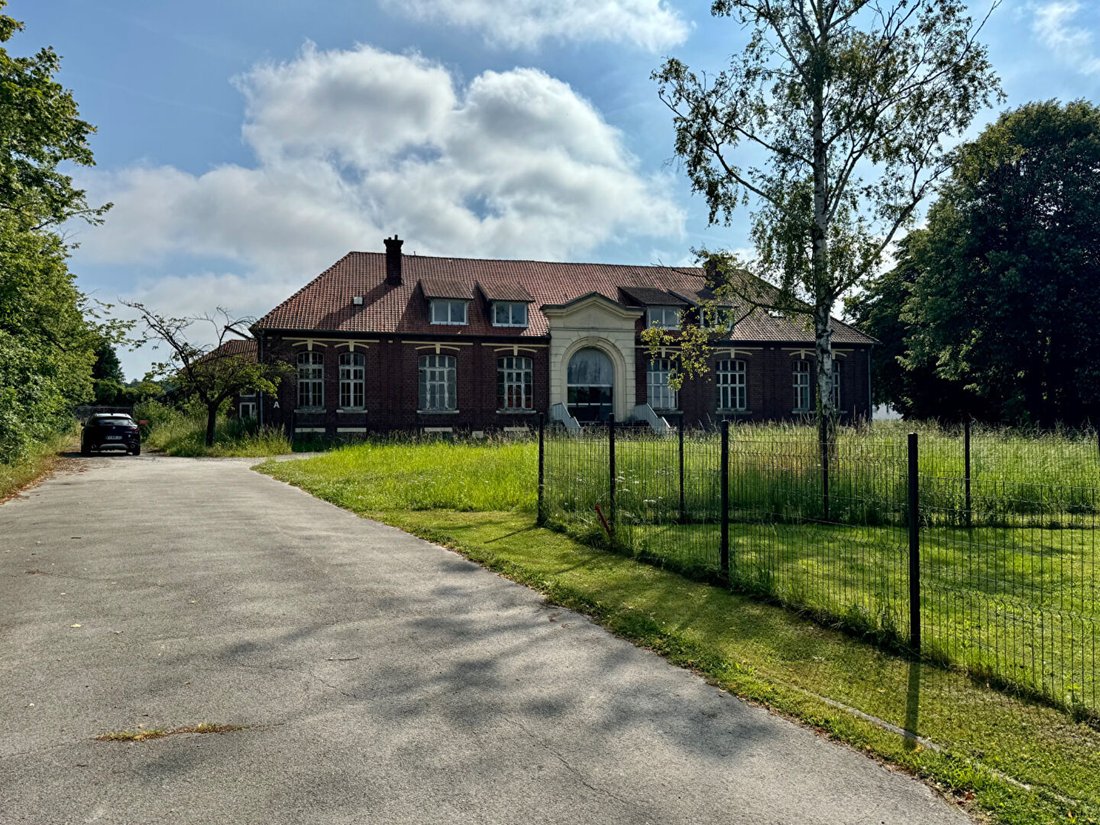 Moreuil, Hauts-de-France, France 5 - 18553552