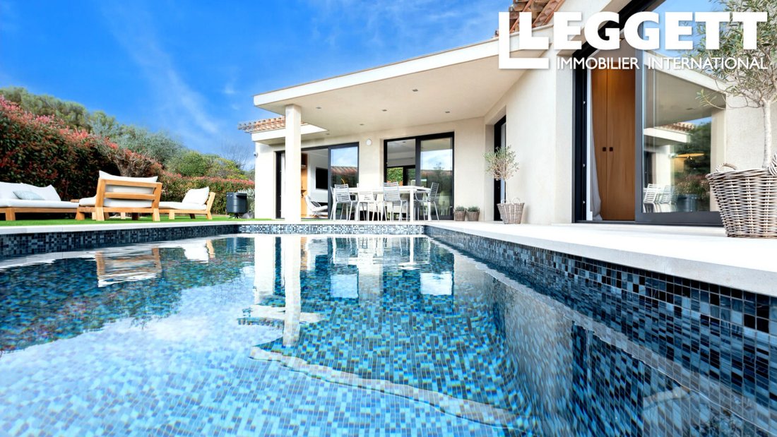 Villa in Ville-Les Saquedes-Le Bouillonnet, Sainte-Maxime, France 1 - 17141117