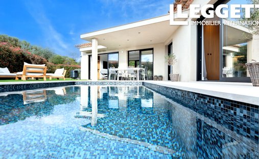 Villa in Ville-Les Saquedes-Le Bouillonnet, Sainte-Maxime, France 1