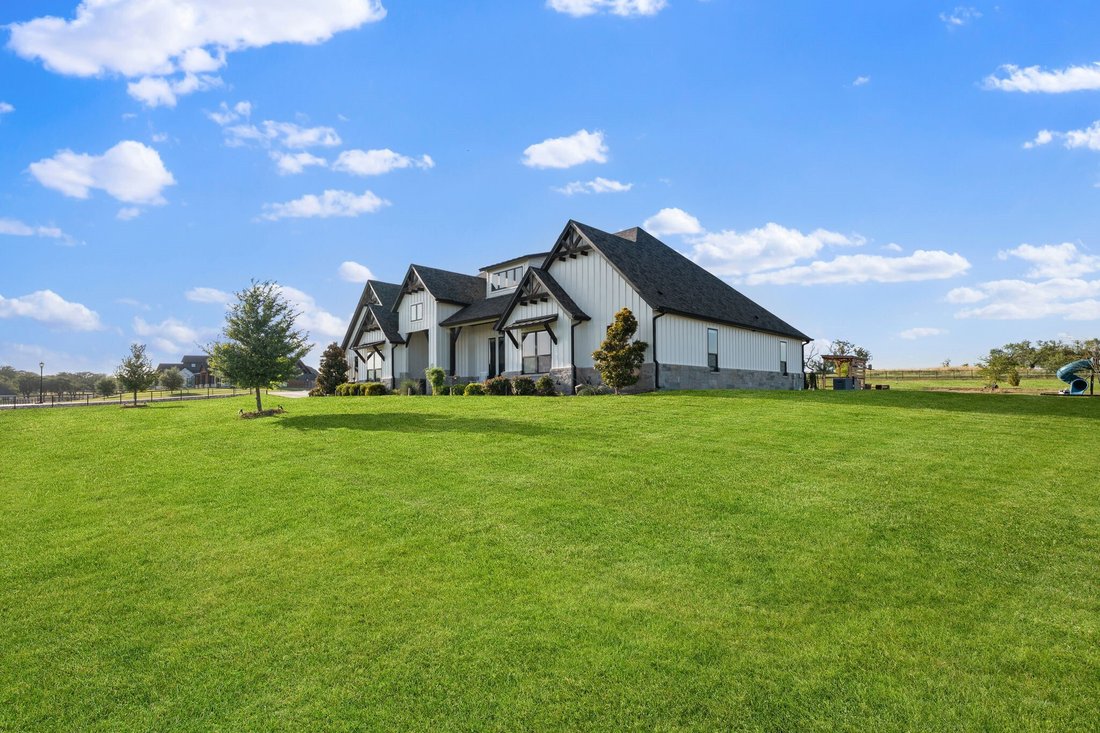 House in Weatherford, Texas, United States 4 - 18548459