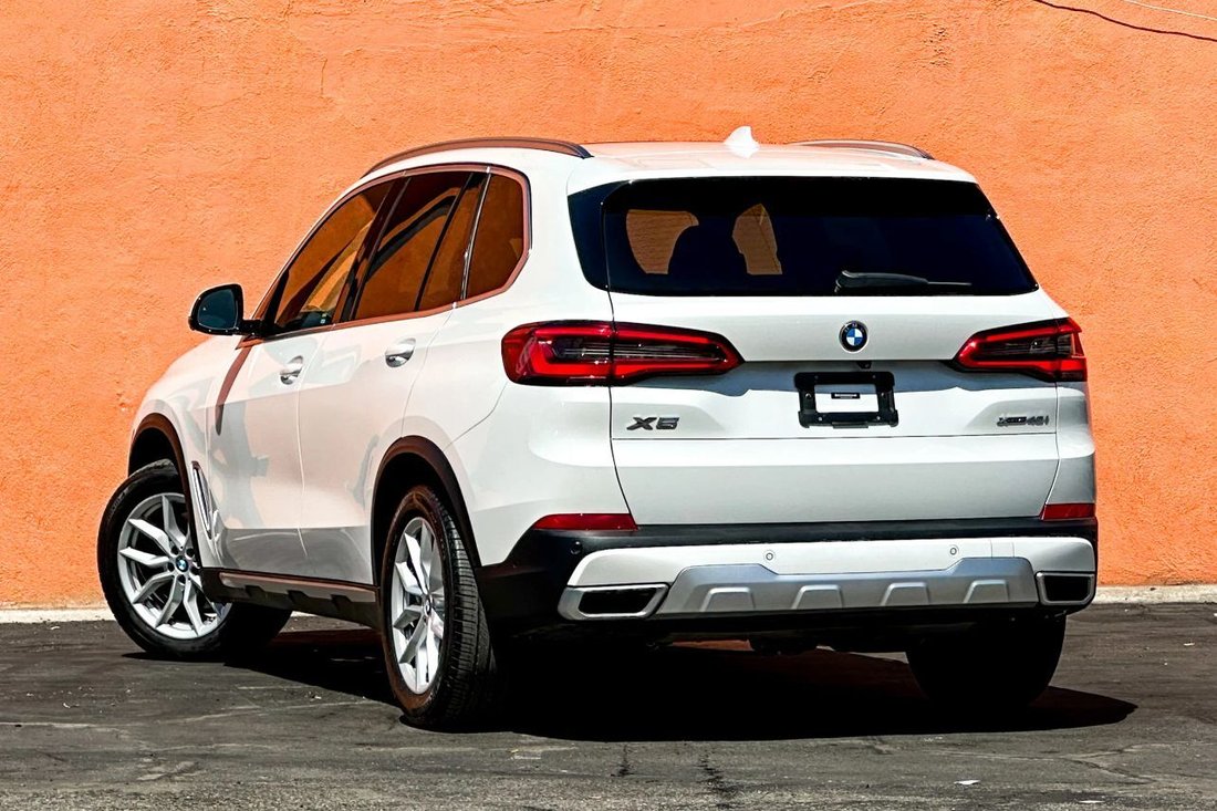 Suv in El Monte, CA, United States 5 - 18553564