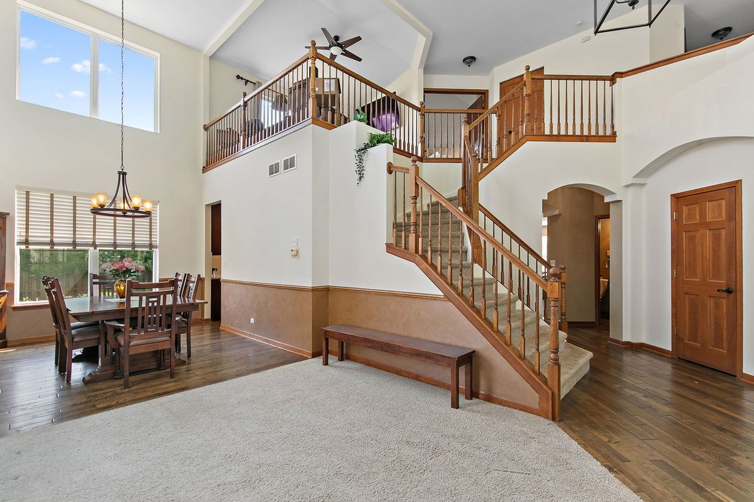 House in Carpentersville, Illinois, United States 5 - 18552629