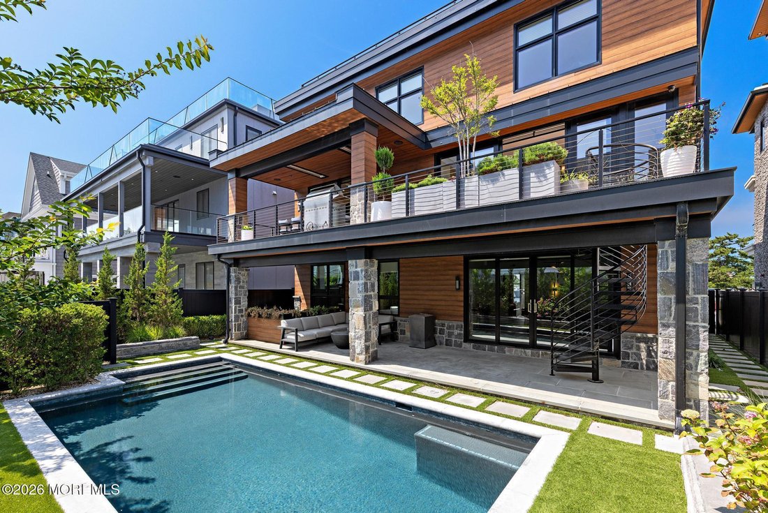House in Long Branch, New Jersey, United States 3 - 18553095